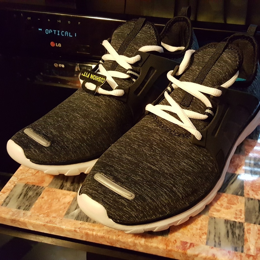 Women's, Champion, Cushion Fit Tennis shoes